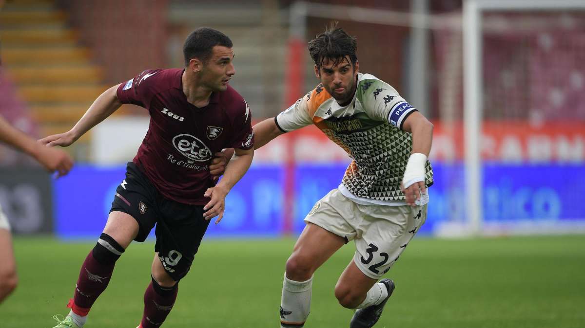 Sampdoria, attivo mercato attorno a Bonazzoli: sondaggi Hellas e Bologna
