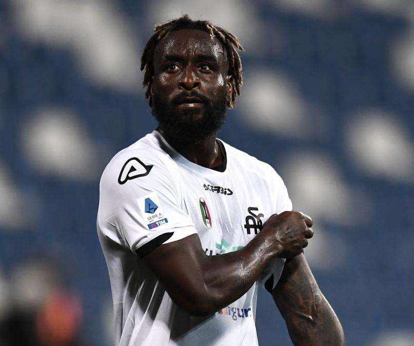 Cagliari, si punta Nzola. In alternativa Gabbiadini della Sampdoria