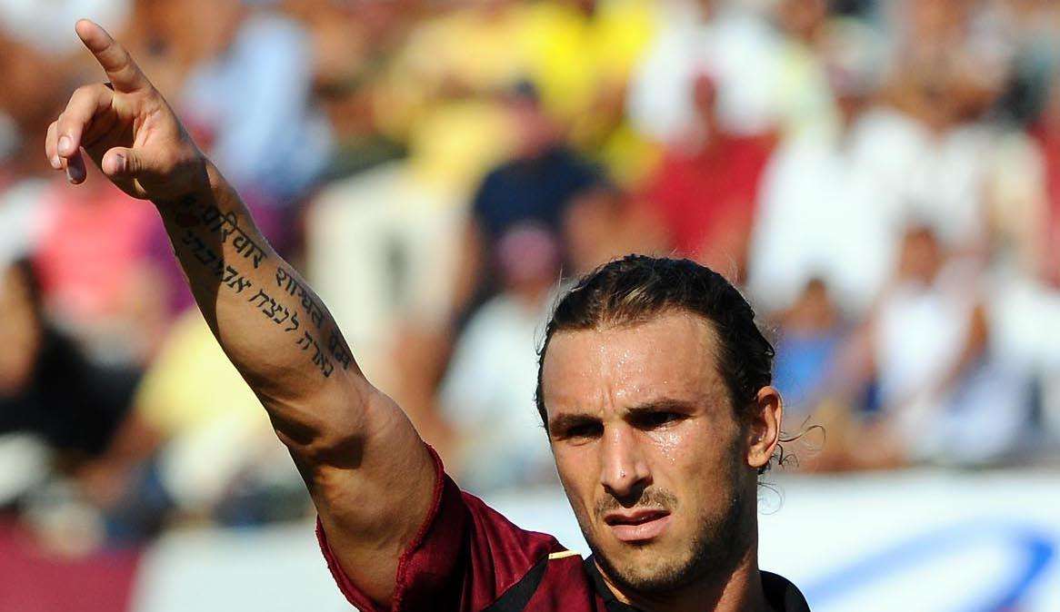 Spinelli: "Paulinho è un patrimonio del Livorno"