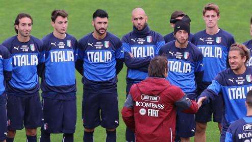 Soriano a Coverciano: "Felice di essere qui. Conte e Mihajlovic hanno due caratteri molto forti"