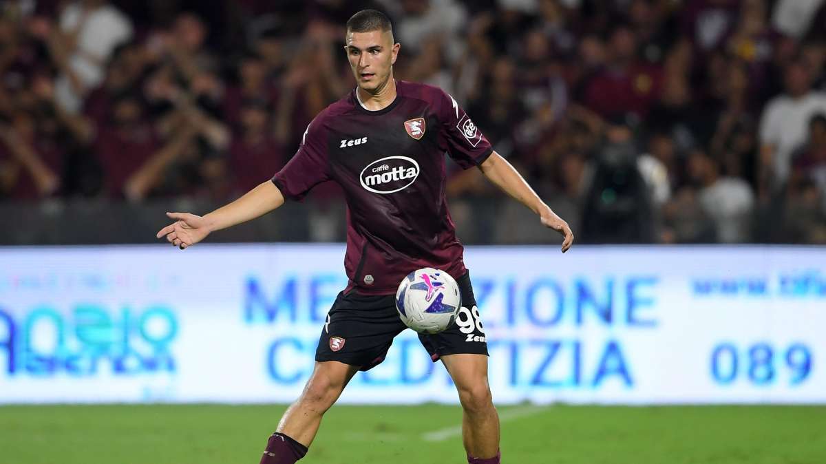Salernitana attesa dalla Sampdoria, Pirola: "Partita da non steccare, a Genova per i tre punti"