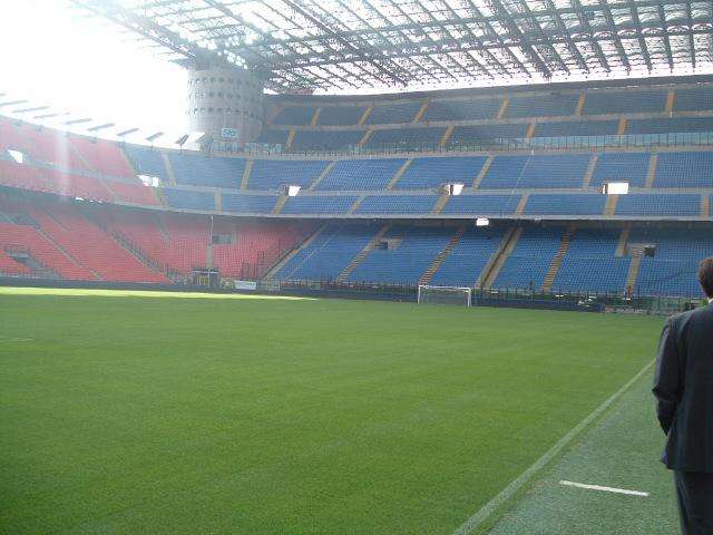 UTC presenti a S. Siro nel terzo anello rosso