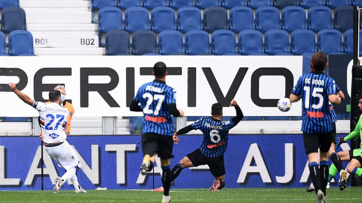 ...CHE CI FANNO VENIRE I BRIVIDI - Palla c'è, palla non c'è...e gol!