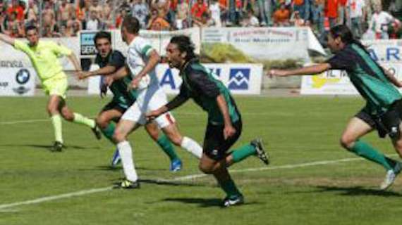 Reggiana Sassuolo precedenti, un derby quasi inedito che si è chiuso sempre con lo stesso risultato