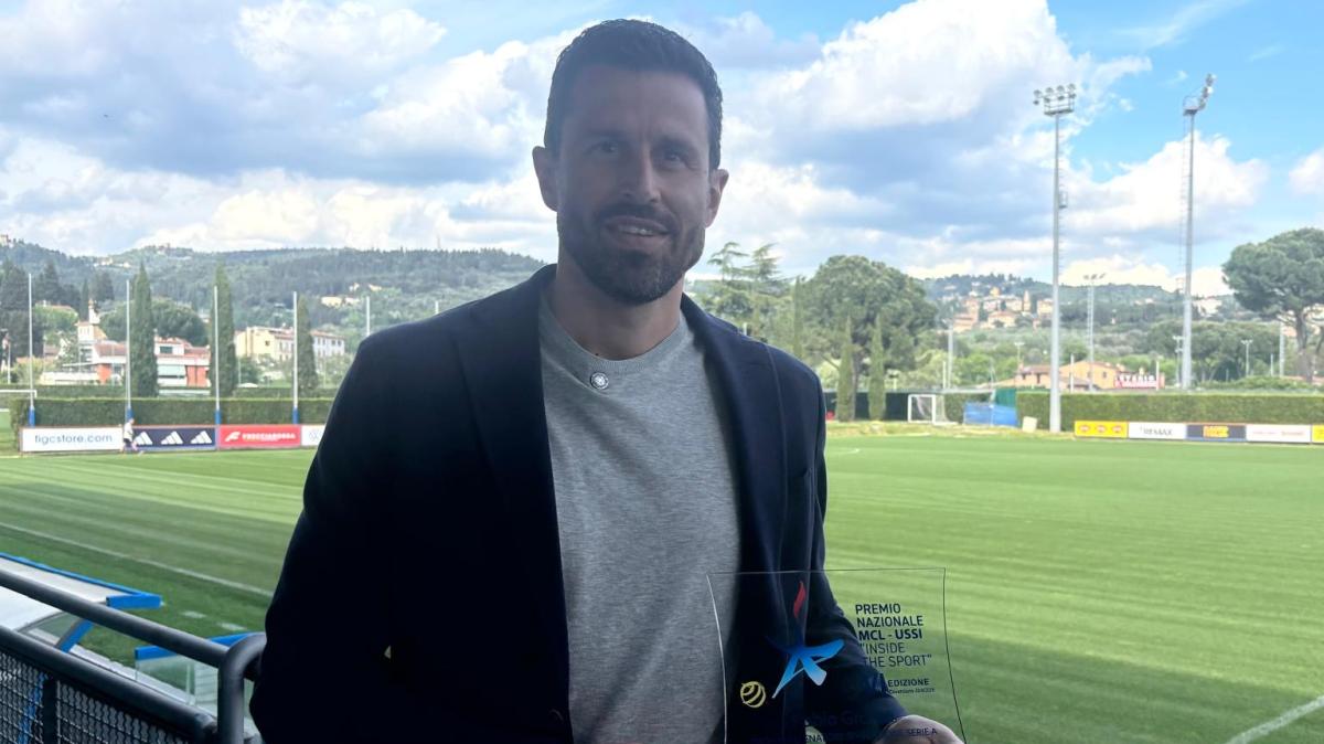 Fabio Grosso del Sassuolo premiato come “Allenatore rivelazione della Serie A"