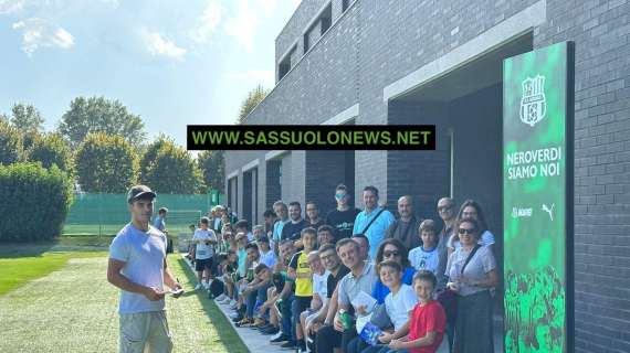 Sassuolo, allenamento aperto a 80 abbonati: le immagini dal Mapei Football Center