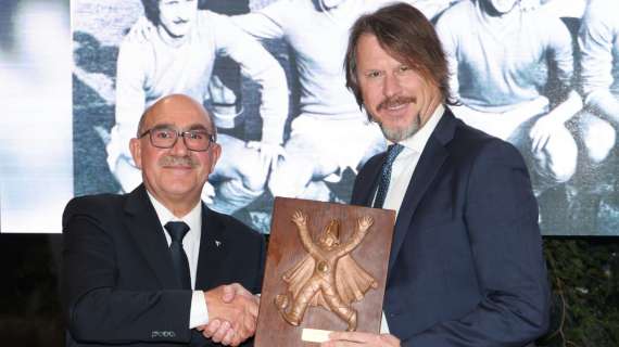 La rosa del Sassuolo alla Viareggio Cup 2024. Premio speciale per Palmieri