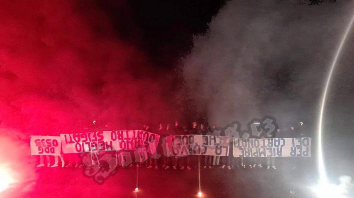 VIDEO - Reggiana Modena scontri in tangenziale e striscione rubato