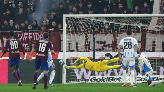 VIDEO - Moldovan top, che parata su Pettinari in Reggiana Sassuolo