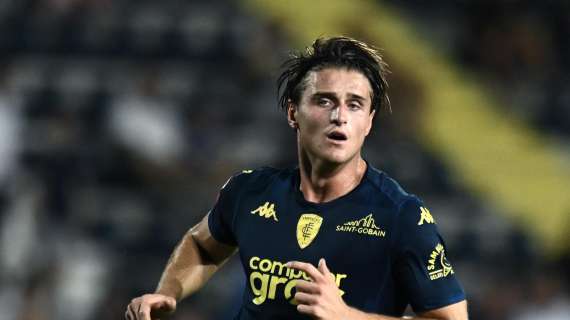 Calciomercato Sassuolo: sfida a Genoa, Parma, Pisa e Cremonese per Colombo