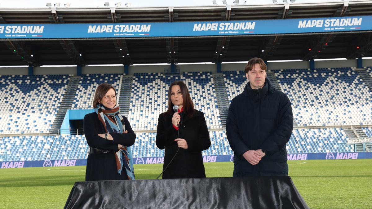 Dal tappeto erboso alla Fan Experience: le tecnologie al servizio degli stadi