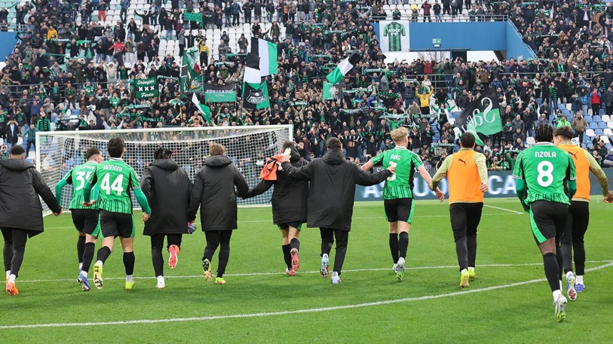 Sassuolo Calcio news oggi: vittoria epica in 10 con l'Atalanta, ma ansia per Fadera