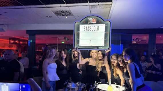 Sassuolo, da Francesca Fantuzzi a Ketrin Gjeka: le 'wags' neroverdi al Gilda per la festa promozione