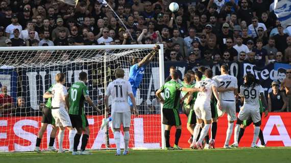 Sassuolo-Napoli 0-2, pagelle quotidiani: Turati incerto, Pinamonti-Koné bocciati