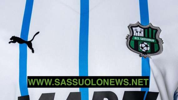 Sassuolo maglia away Puma 24/25: le FOTO in anteprima del second kit