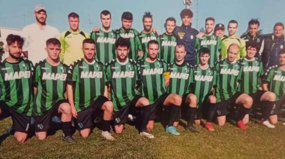 Nuova Aurora Scortichino, in campo con le maglie regalate dal Sassuolo