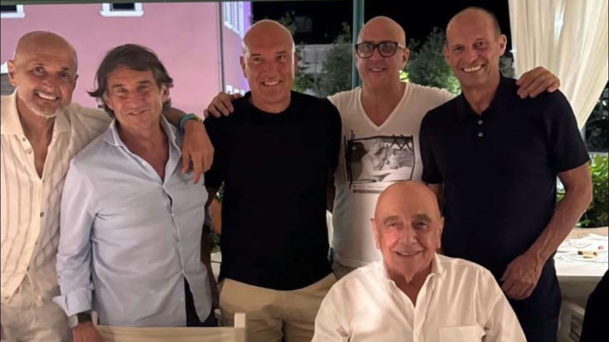 Carnevali a cena con Spalletti e Allegri: summit a Forte dei Marmi (con un altro ex Sassuolo)
