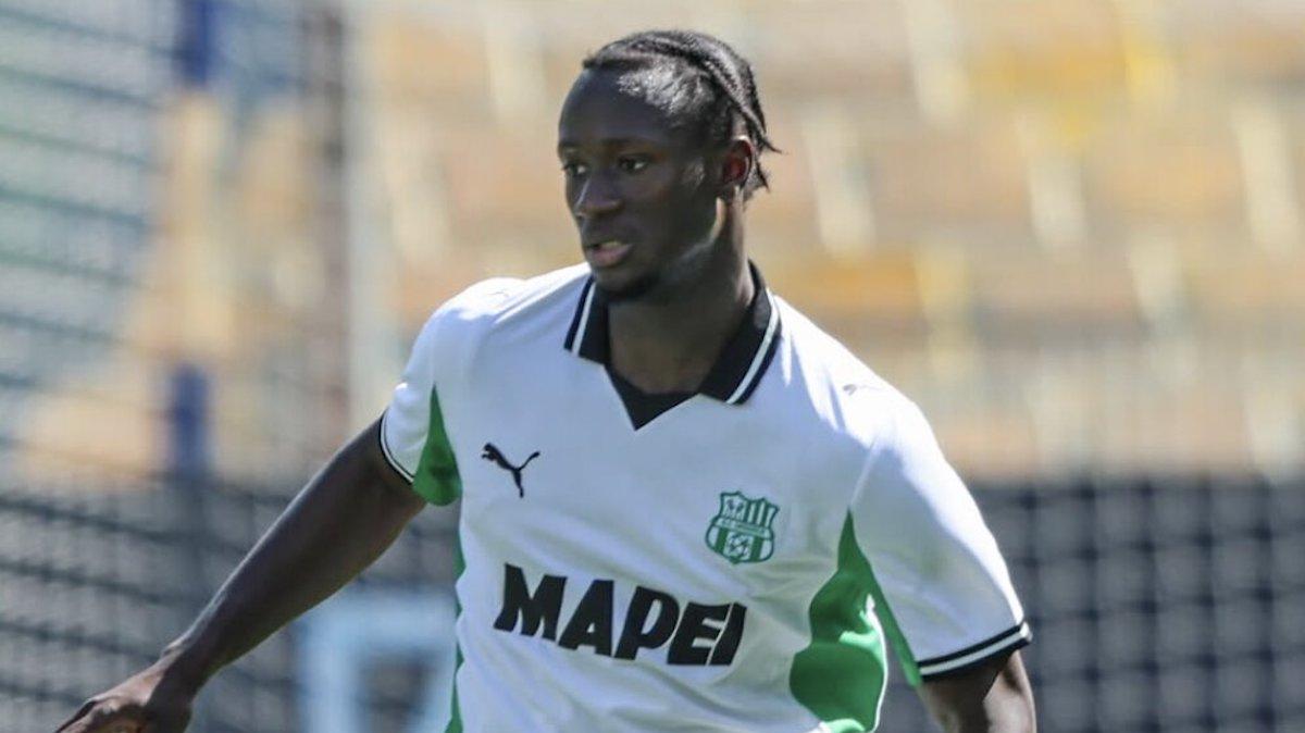 Sassuolo, comunicato sul ko di Koné: "Intervento riuscito, presto via alla riabilitazione"