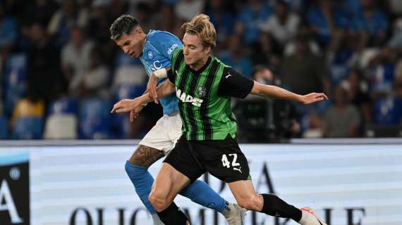 Laser sui giocatori del Sassuolo: annullata la multa al Napoli. Il motivo