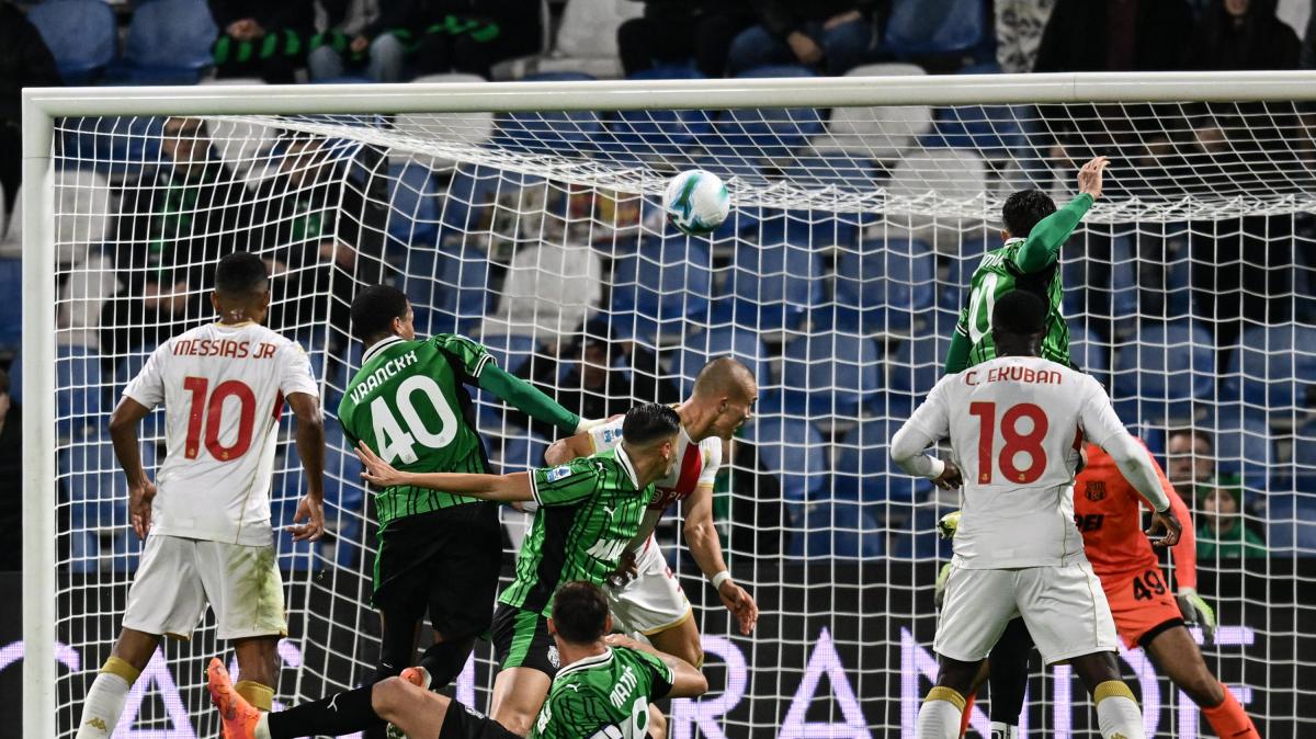 Sassuolo, occhio all'avversario: i tre del Genoa da temere