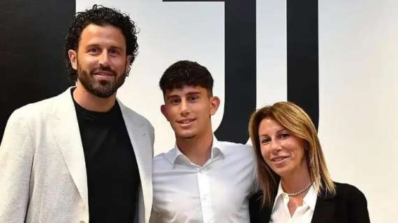 Filippo Grosso, figlio di Fabio, al Frosinone. Angelozzi: "Nessun favore, diventerà più bravo del padre"