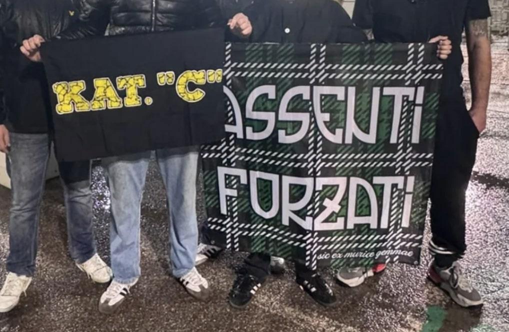 Sassuolo, i Sic Ex Murice Gemmæ fuori a Cagliari per protesta: cosa è successo
