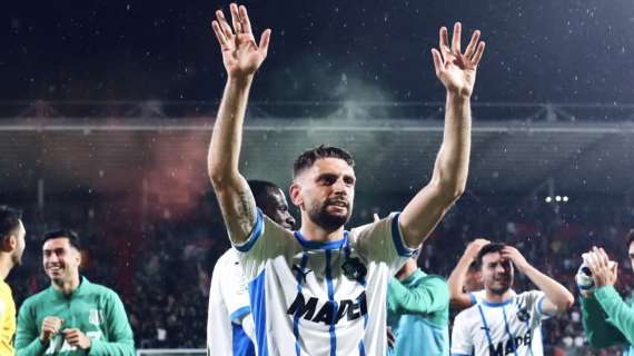 Berardi-Sassuolo a vita. Il figlio di Gigi Riva: “Ti stimo Domenico. Rispetto per le bandiere”
