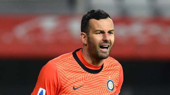 Handanovic positivo al Covid: salta Inter-Sassuolo. Focolaio nerazzurro?