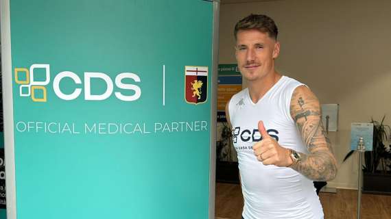 Andrea Pinamonti ha rifiutato Stoccarda e Betis per l'ingaggio. Ora le visite col Genoa