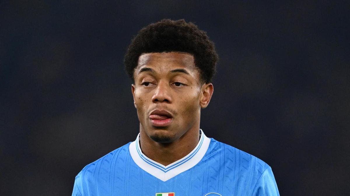 Neres infortunio: a forte rischio per Napoli-Sassuolo. E si ferma anche Meret