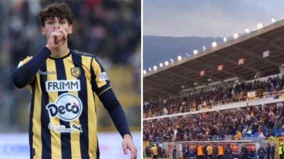 Segna Romano Floriani Mussolini: polemiche per l'esultanza dei tifosi della Juve Stabia