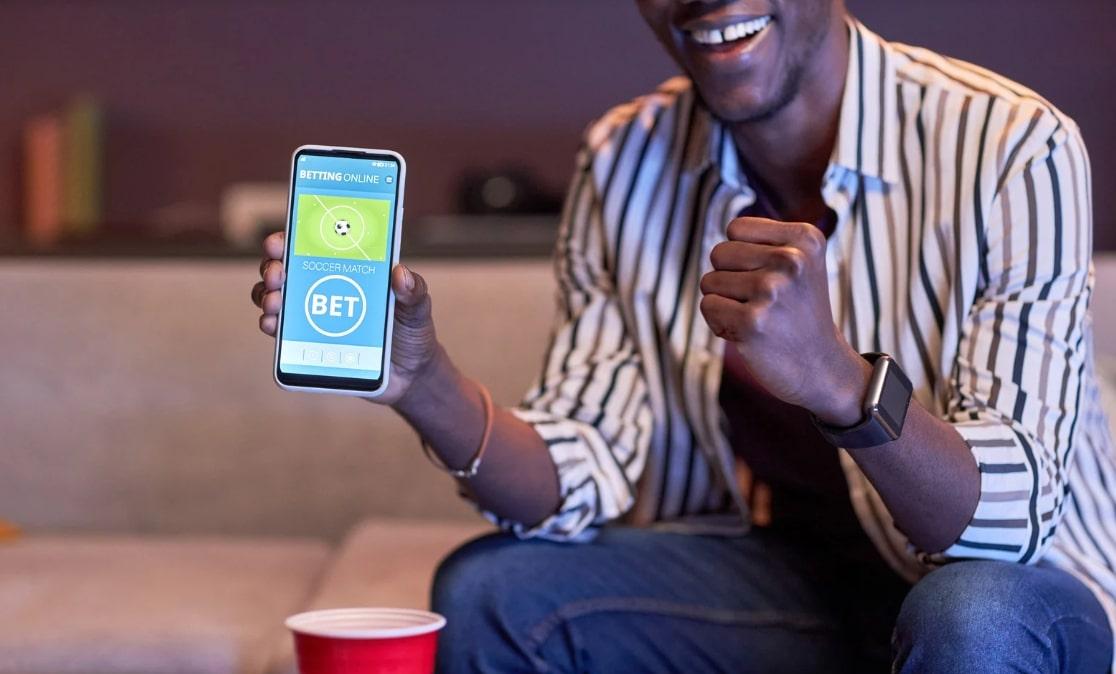 Siti con ritiro immediato ecco come evitare le attese infinite al primo prelievo