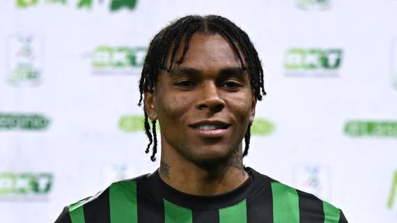 Laurienté: "Felice di essere rimasto a Sassuolo. L'anno prossimo vogliamo fare bene"