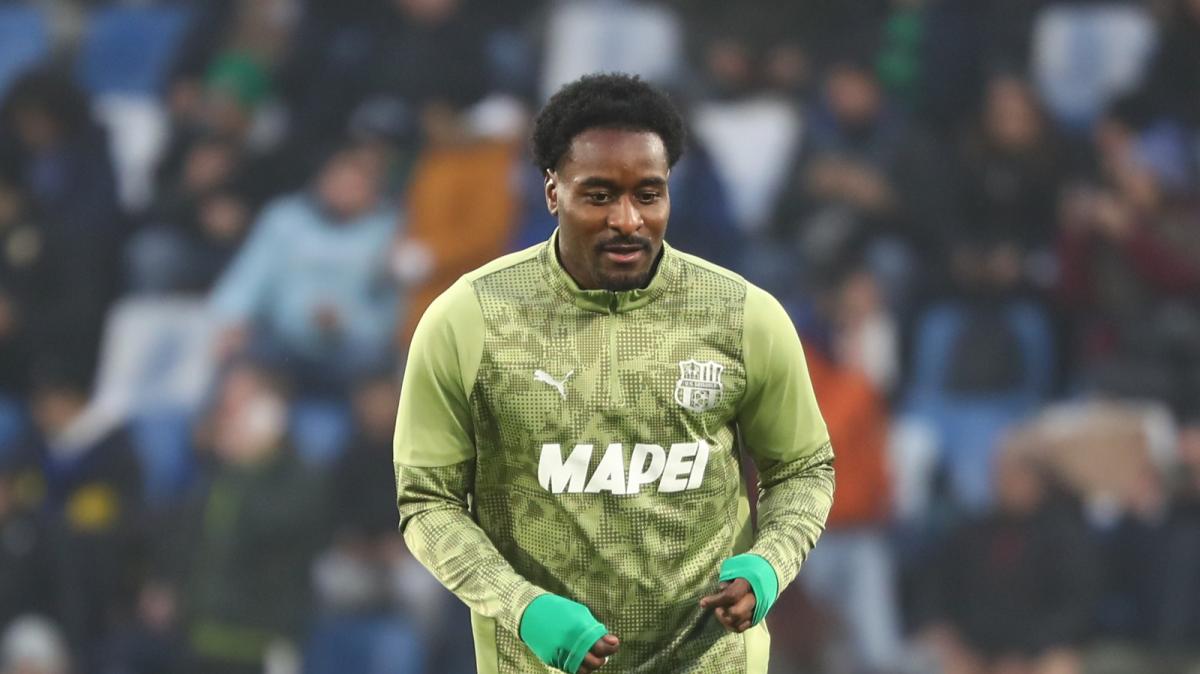 Sassuolo, da Nzola a Bakola: i numeri di maglia dei nuovi