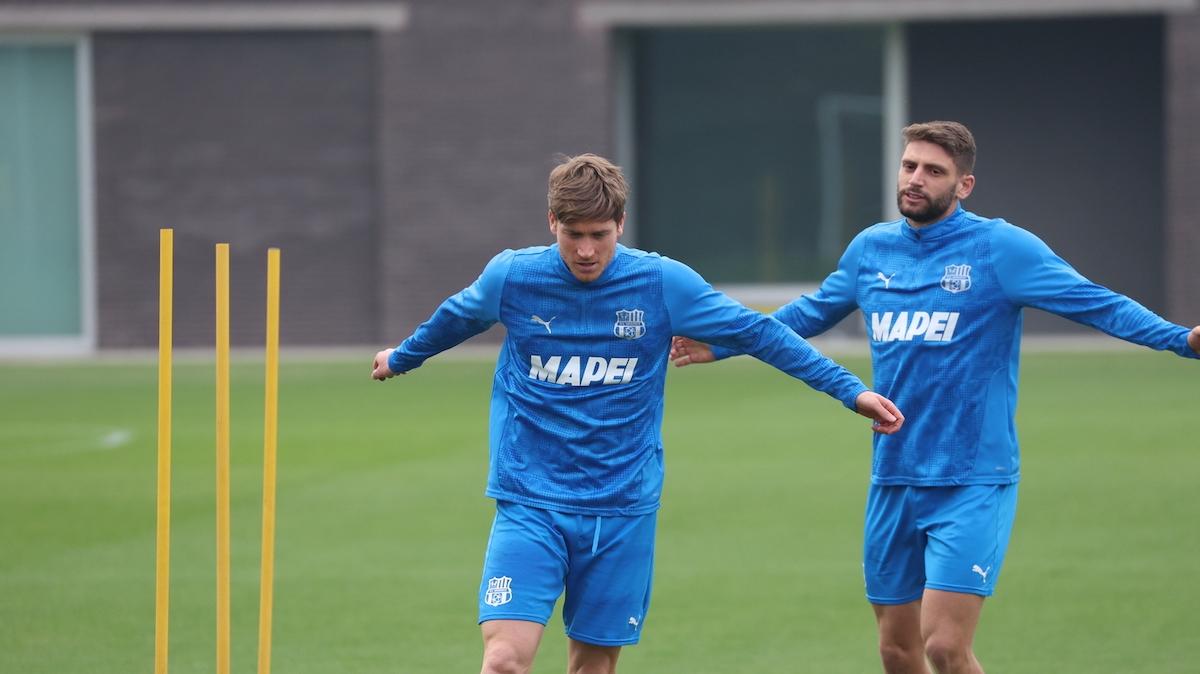 Sassuolo, allenamento a porte aperte sotto gli occhi di 60 tifosi abbonati