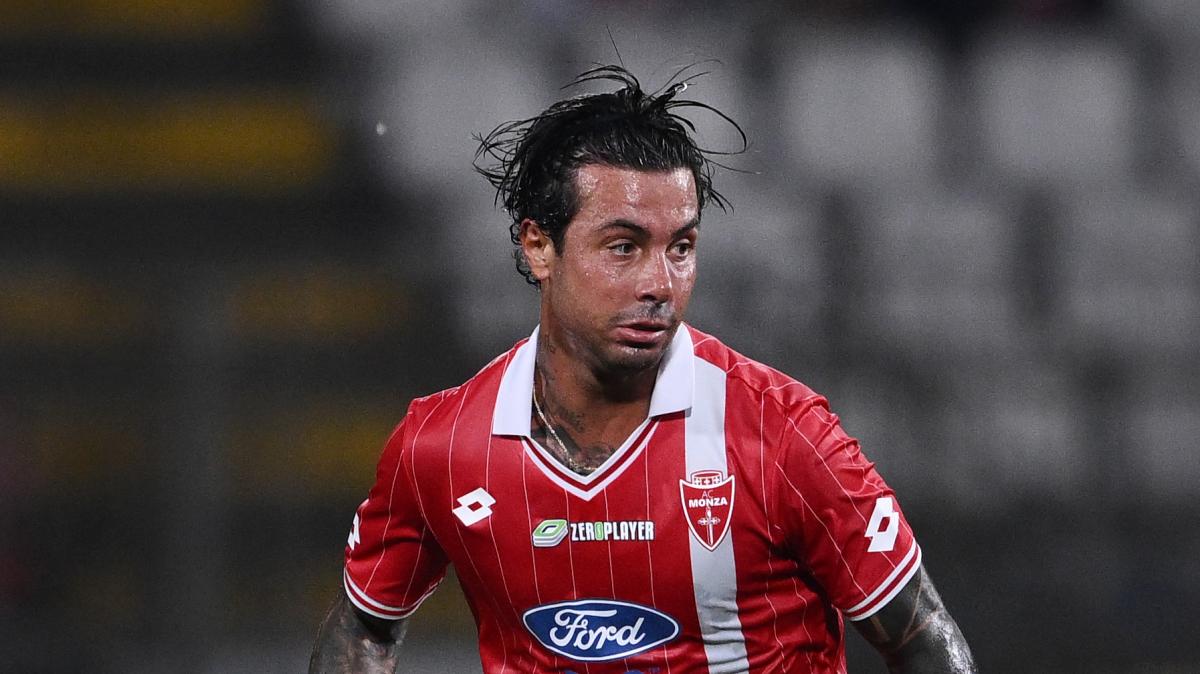 Calciomercato Sassuolo, scambio con il Monza per arrivare ad Armando Izzo