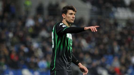 Sassuolo, scelti i numeri di maglia di Magnani e Haraslin
