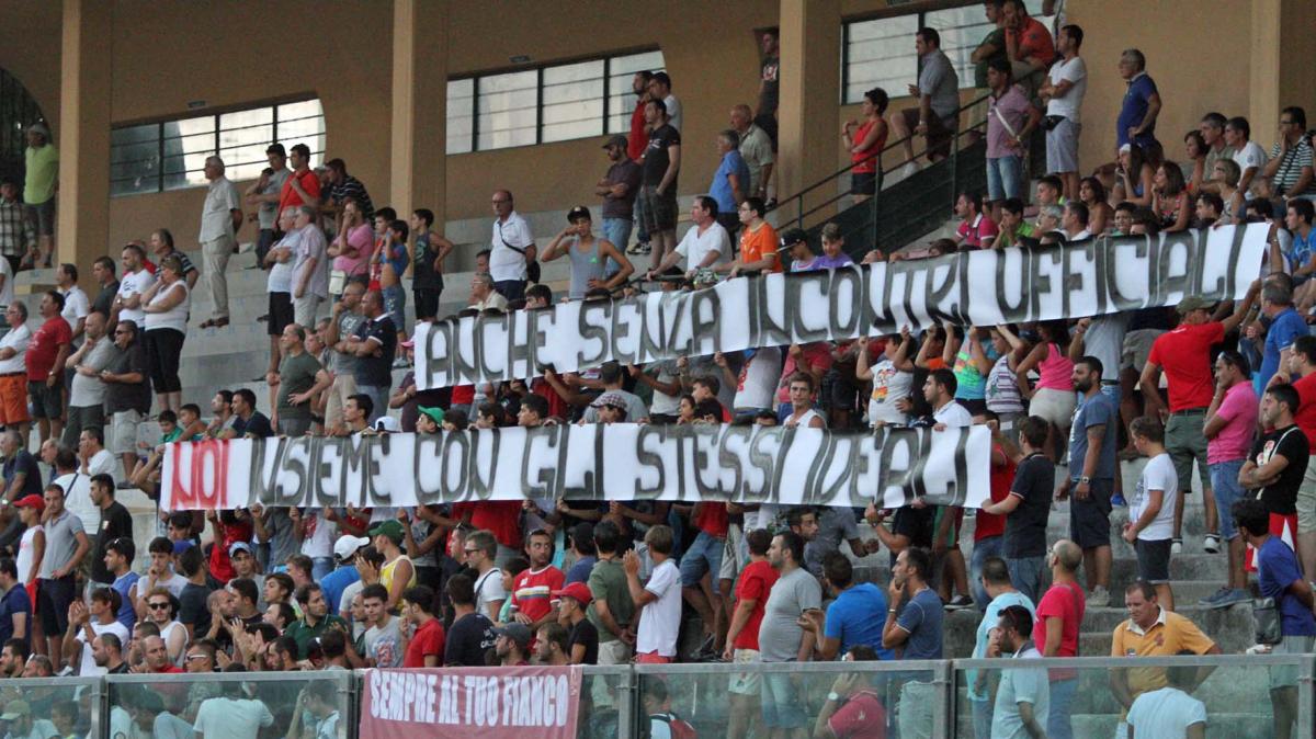 Torna il calcio a Torre Del Greco: tutto fatto per il passaggio del titolo del Nola