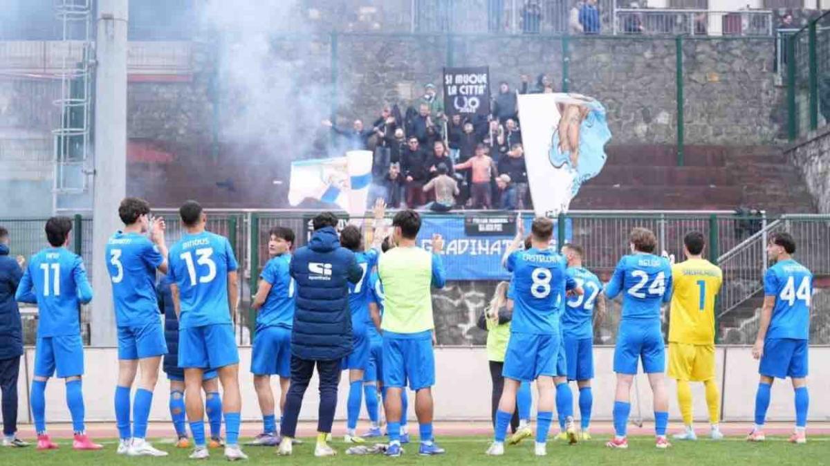 Folgore Caratese, è storia: gli azzurri conquistano la promozione in C
