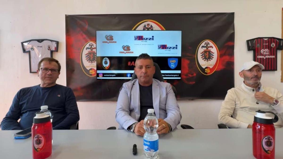 Sant’Angelo, inizia l’era Cera: “Servono fame, pazienza e identità”
