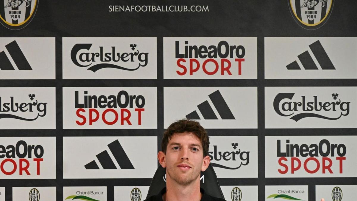 Siena, avanti con Zanoni: rinnovo fino al 2027 per il difensore bianconero