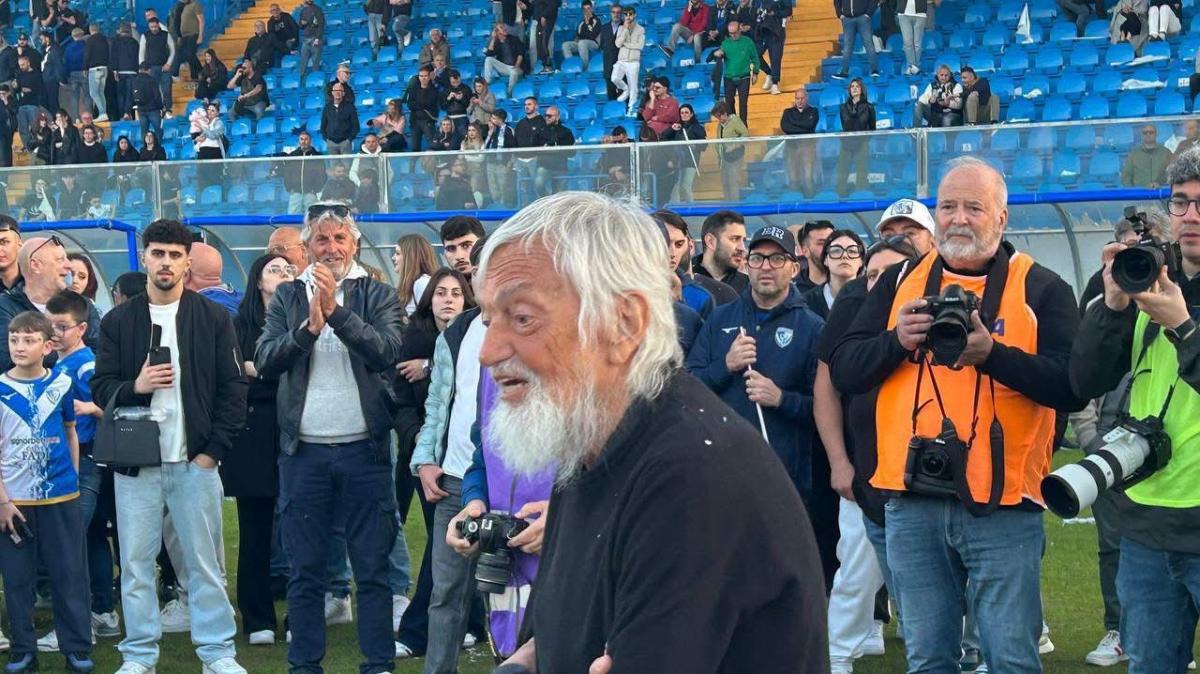 Giorgio Dova: “Tifavamo Torino, ora tifiamo Brindisi. Innamorati di questa città”