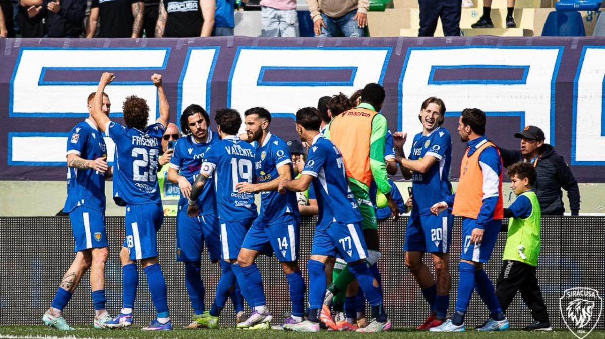 Siracusa, è ufficiale la retrocessione in Serie D per i siciliani