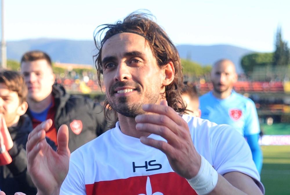 Pro Palazzolo, c'è l'interesse per Pablo Granoche: i dettagli