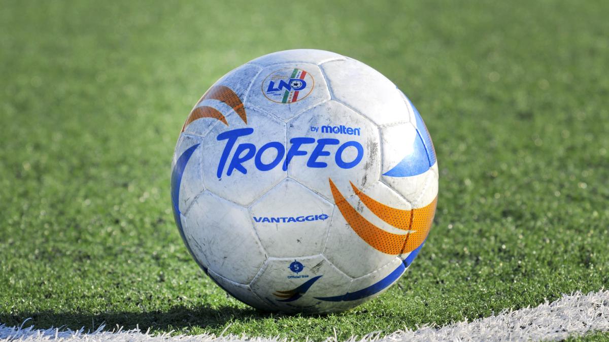 Girone I, tutto in due punti: è corsa a cinque per la promozione in Serie C
