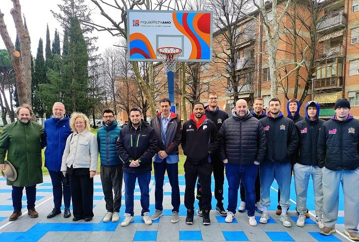 Villaggio Dante, il basket rigenera il quartiere: inaugurato il nuovo playground