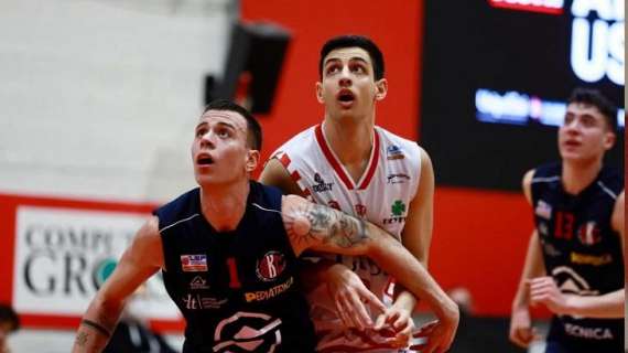 La serie B di Basket : USE Empoli vs Basket Cecina  60 - 69 