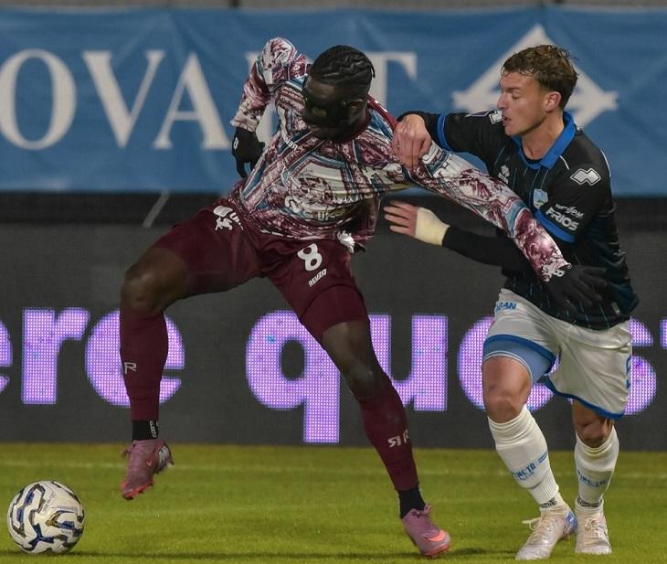 Il Pirotecnico 3-3 che Sa di Beffa per l'Arezzo