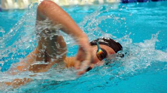 Due settimane di lezioni gratuite di fitness in acqua al Palazzetto del Nuoto
