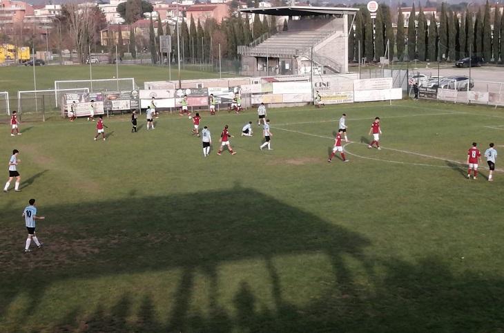  Il palo ferma l'Olmoponte! Solo uno 0-0 contro il Valentino Mazzola.